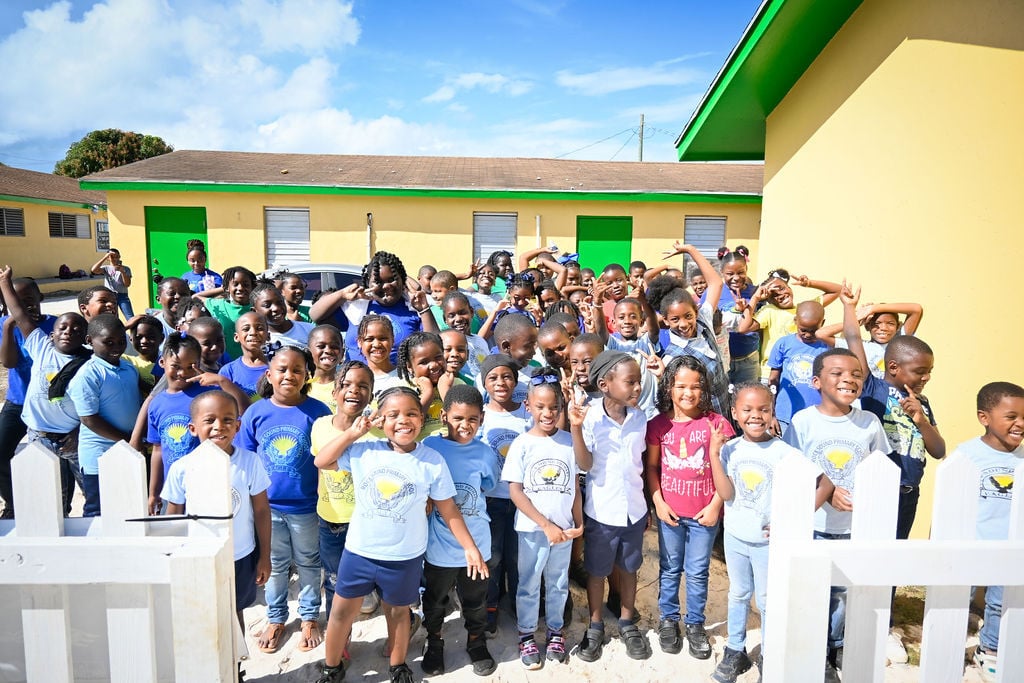 2025_Bahamas_Rock Sound Primary2018