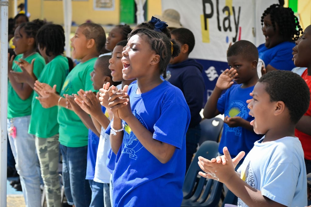 2025_Bahamas_Rock Sound Primary7201