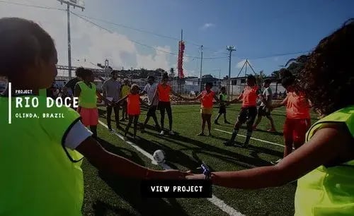42+Rio-Doce_Olinda_love-futbol_Fedex_UEFA_streetfootballworld_Field-in-a-box