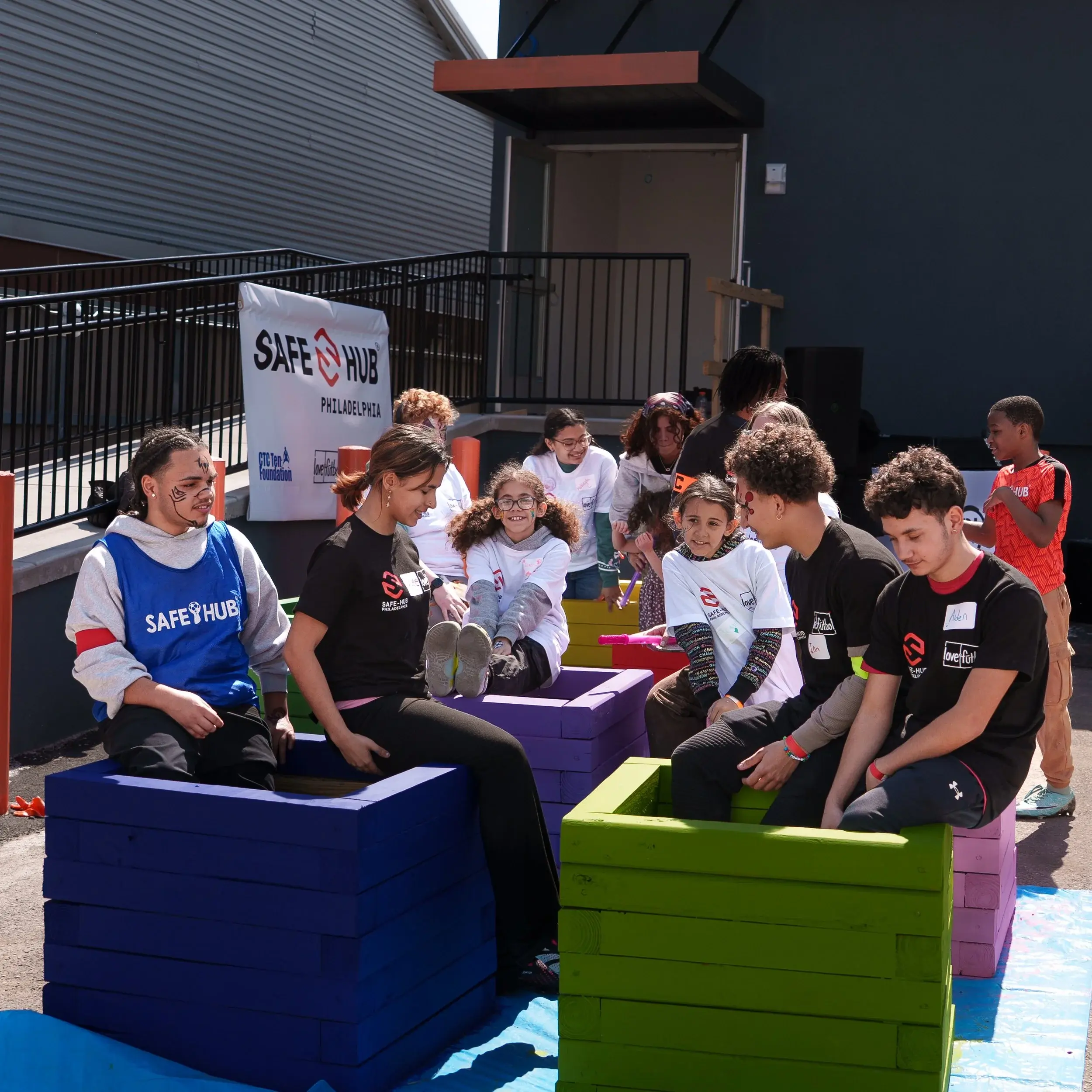 Safe-Hub Philadelphia and love.fútbol Team-Up to Launch Indoor Soccer ...